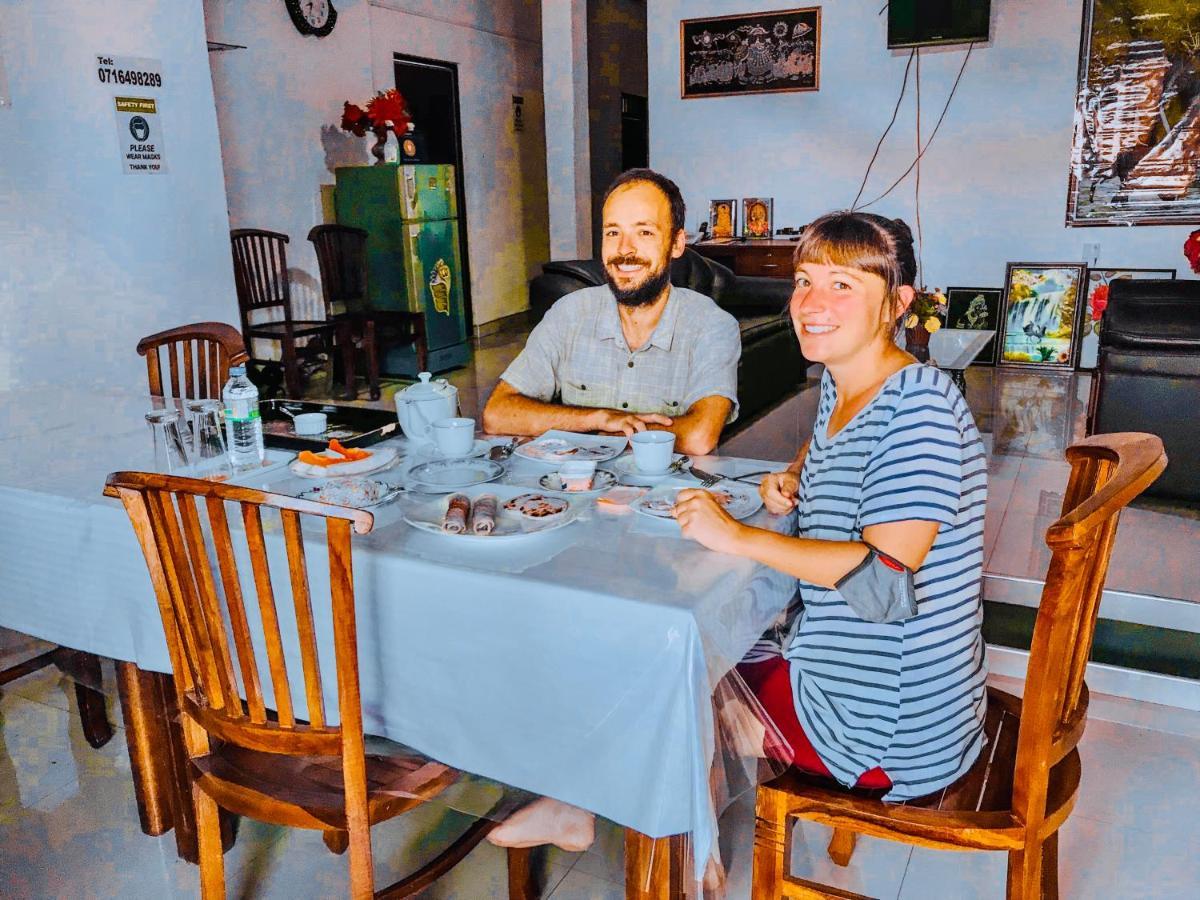 Dambulla Tourist Resort Bagian luar foto