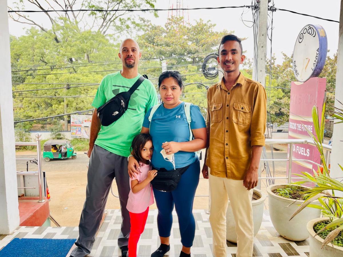 Dambulla Tourist Resort Bagian luar foto