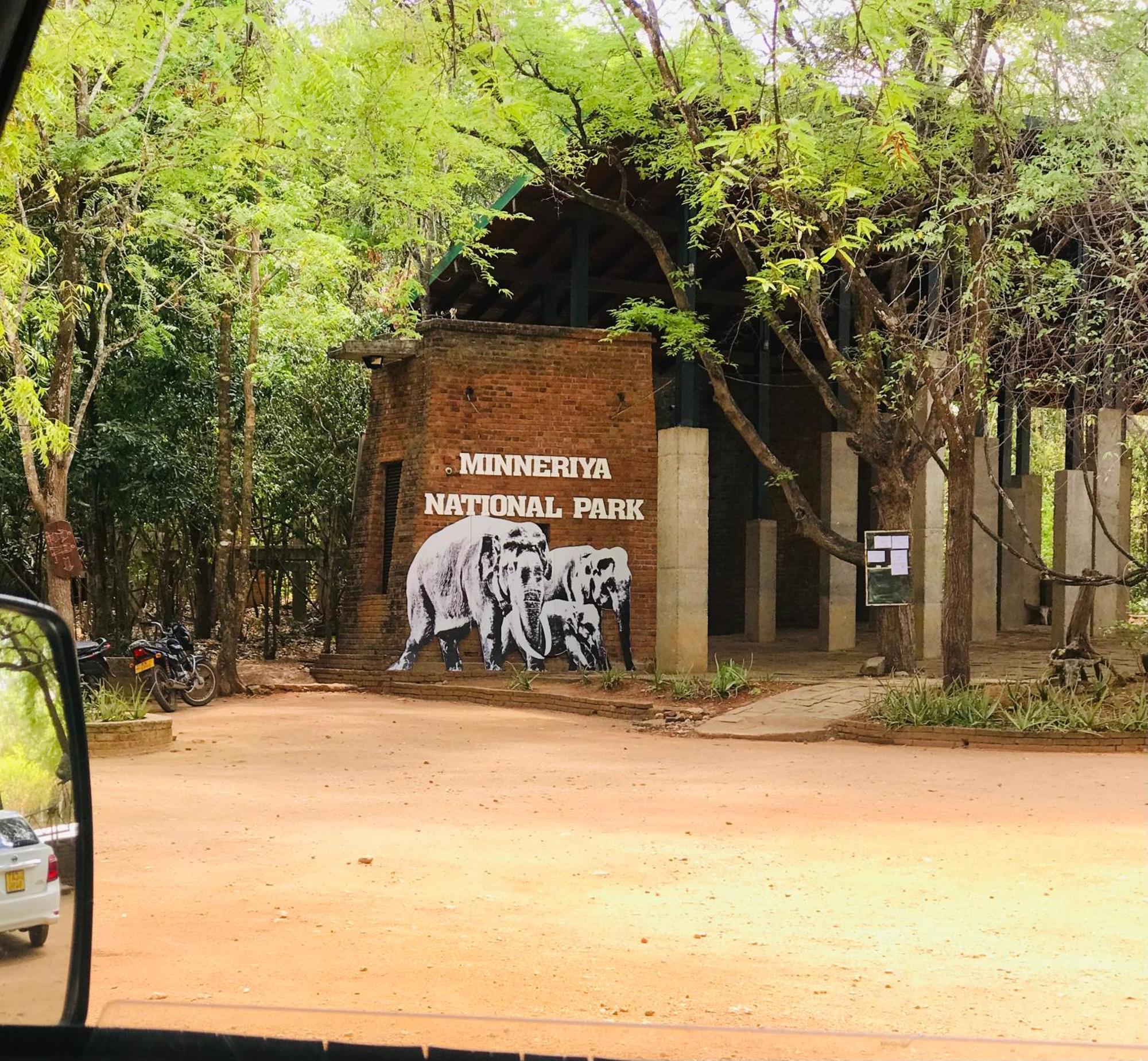 Dambulla Tourist Resort Bagian luar foto