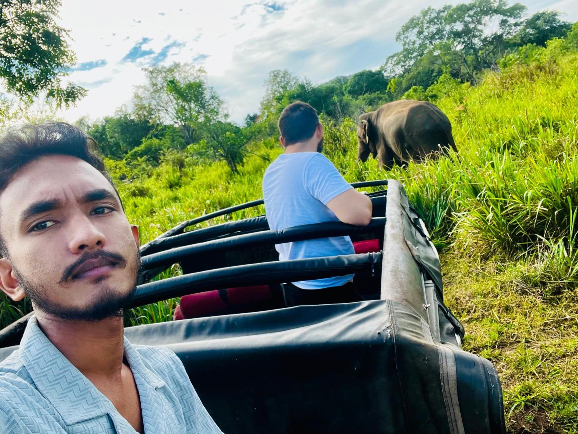 Dambulla Tourist Resort Bagian luar foto