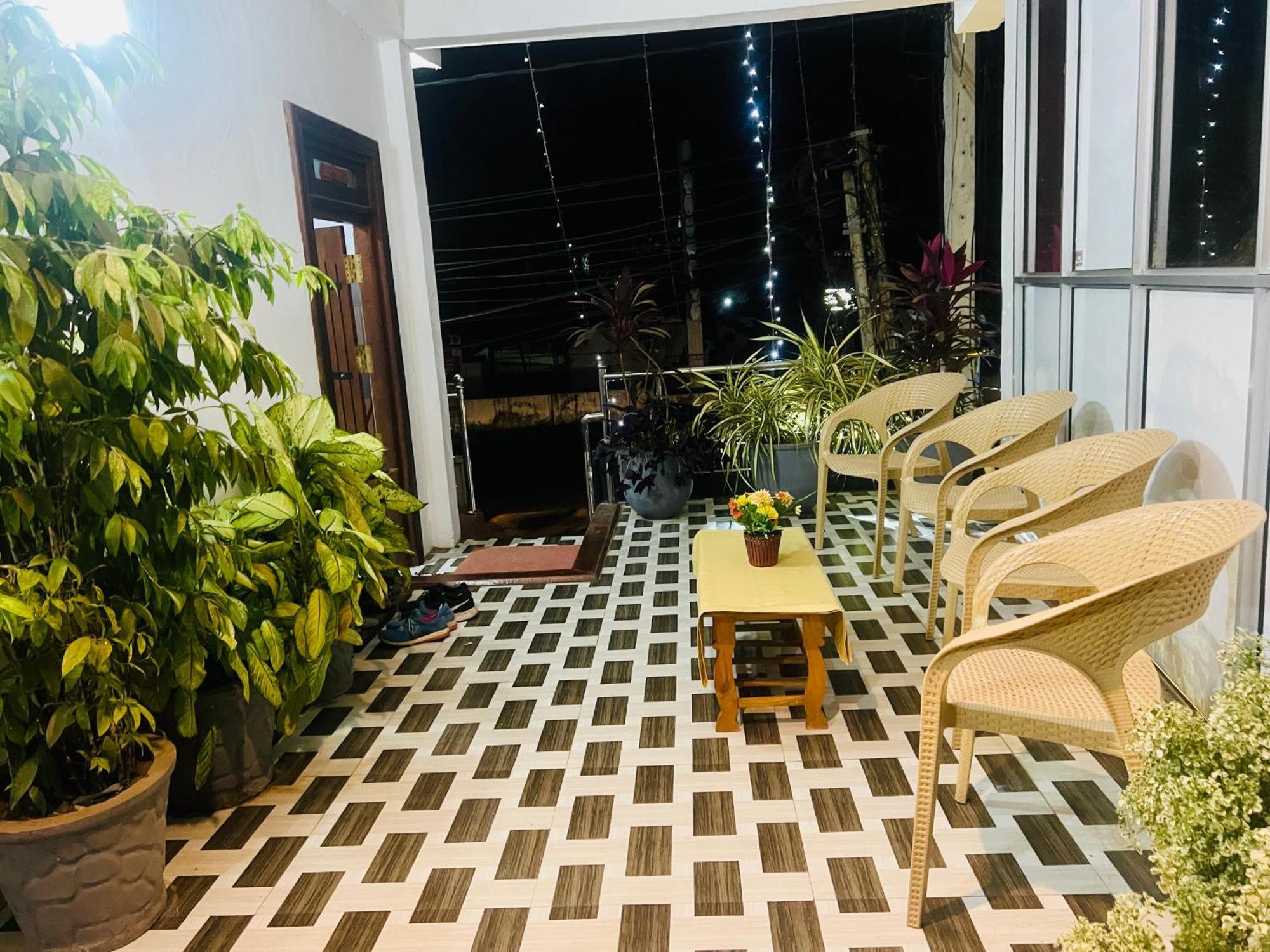 Dambulla Tourist Resort Bagian luar foto